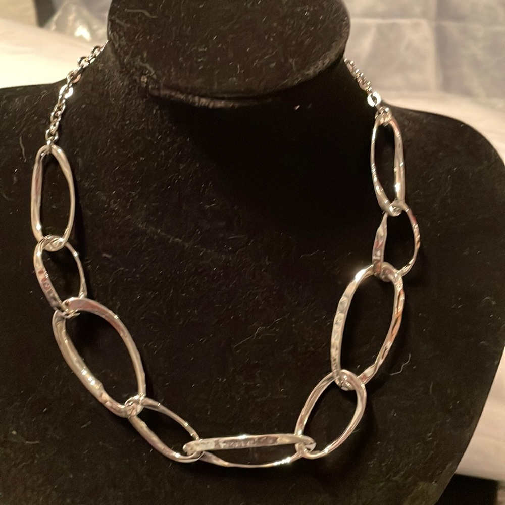 Maurices silver coloured necklace NWT